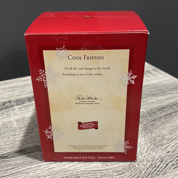 Hallmark | Cool Friends (2002) - Keepsake Ornament - Picture 3 of 15